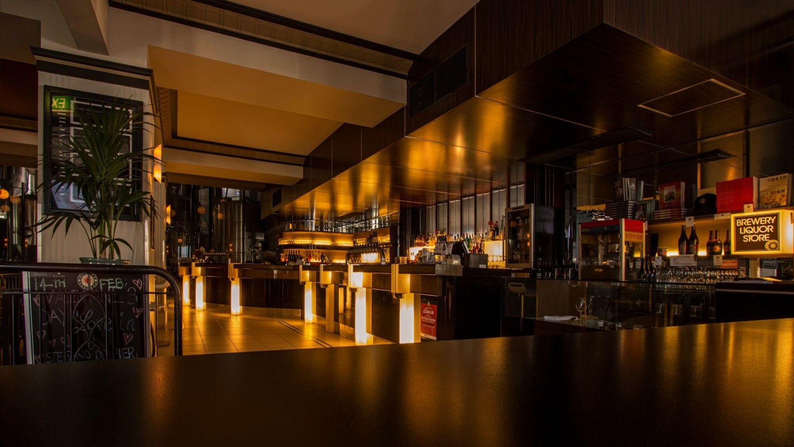 Lounge Bar