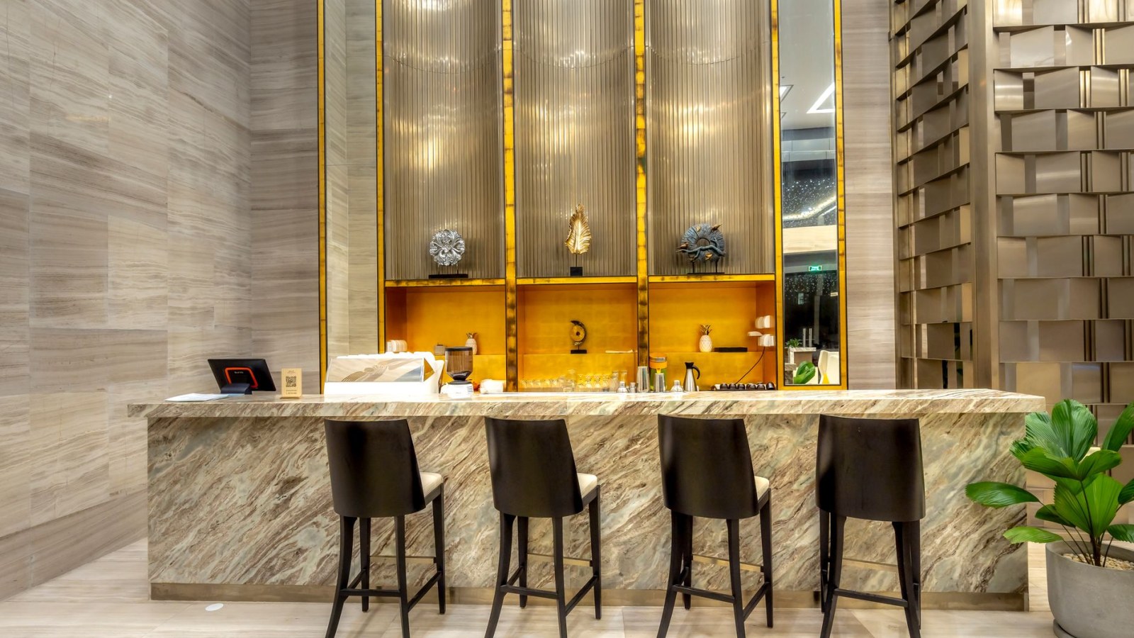 Lounge Bar